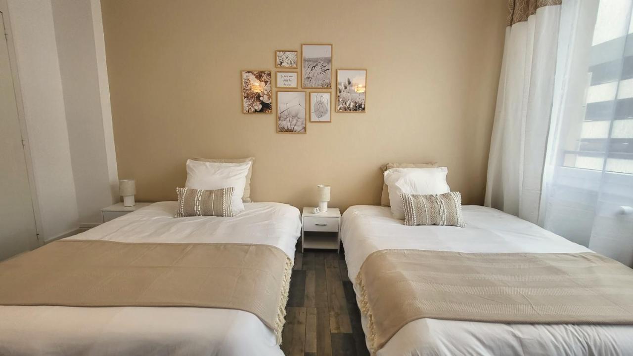 Logement Spacieux - Face A La Gare Et Centre-Ville Epinal Luaran gambar
