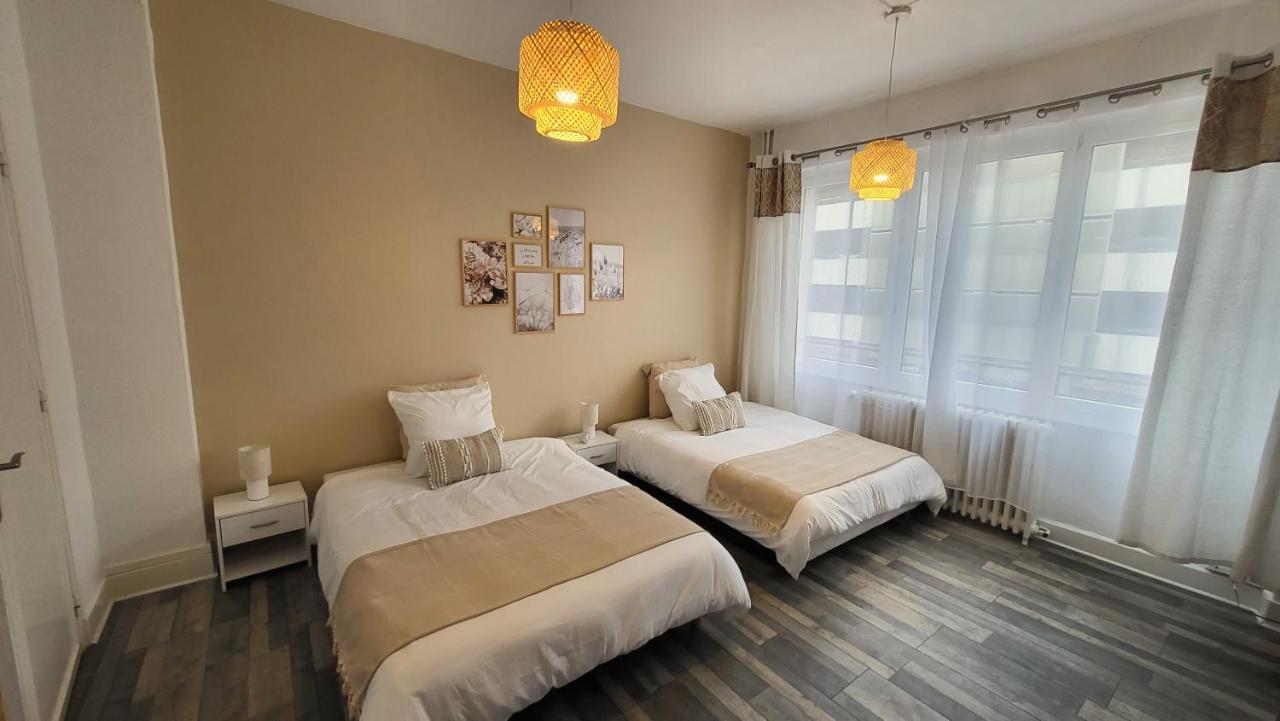 Logement Spacieux - Face A La Gare Et Centre-Ville Epinal Luaran gambar